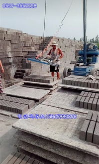 工程陶粒生产中的关键设备 实心砖码垛机的高效应用与优势